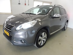 Peugeot 2008 - 1.2 PureTech Blue Lease Executive Trekhaak | Pano | Cruise | LET OP, ALLEEN EXPORT