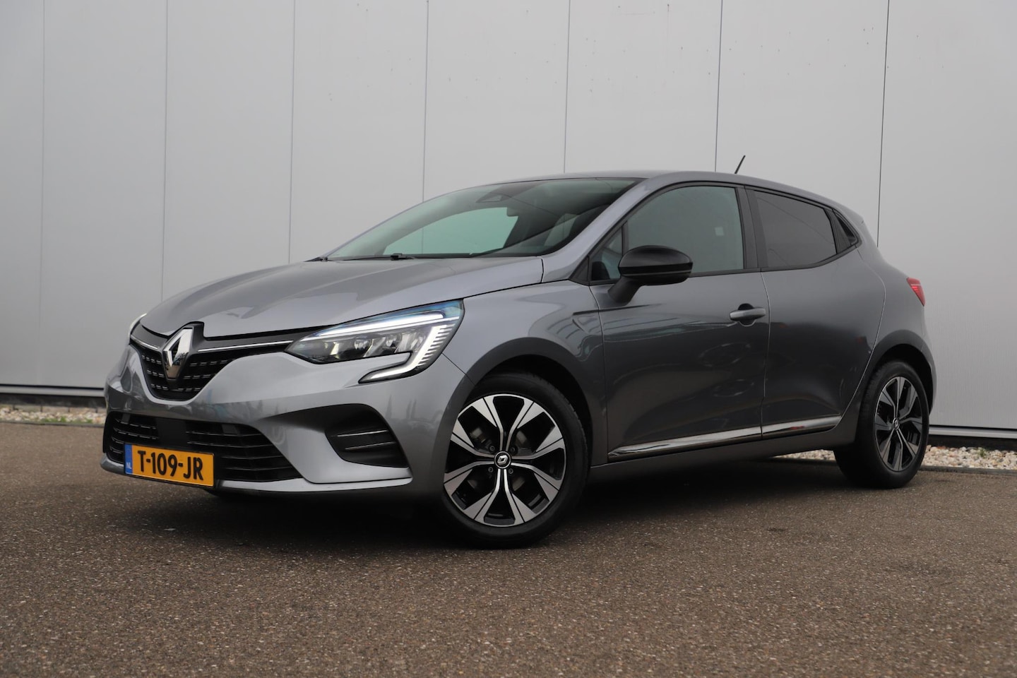 Renault Clio - 1.0 TCe 90 Evolution LMV Navigatie Carplay Android Airco Cruise Control Rijstrooksensor Pa - AutoWereld.nl