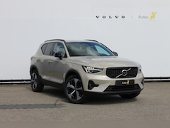Volvo XC40 - B3 177PK Automaat Plus Dark Google infotainment / Draadloos telefoon opladen / Elektrisch