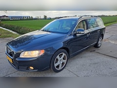 Volvo V70 - 2.0 D3 Kinetic/ navigatiesysteem/ leder/ bj 2011 ( euro 5)