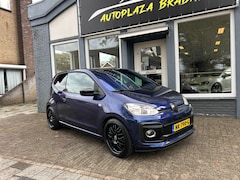 Volkswagen Up! - 1.0 take up/ GTI BUMPER / 17 INCH/ CARWRAP/ STAGE 1/ APK