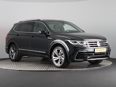 Volkswagen Tiguan Allspace - 1.5 TSI R-Line Business+ (NL-Auto / Elek. Trekhaak / Matrix / Camera / ACC)