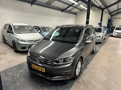 Volkswagen Touran - 1.5 TSI Highline Business R 7p