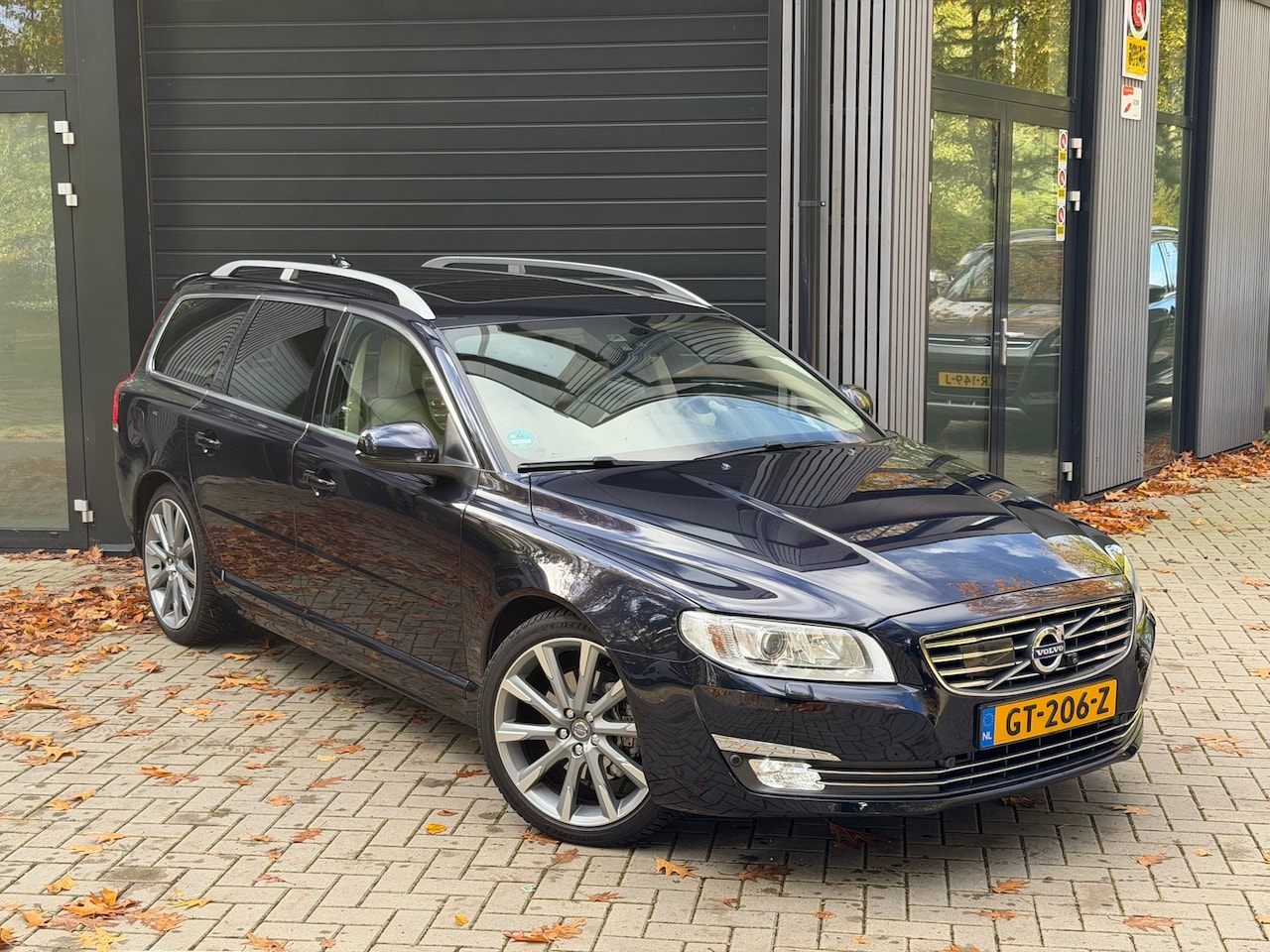 Volvo V70 - 2.0 T5 Inscription Edition 2.0 T5 Inscription Edition - AutoWereld.nl