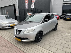 Lancia Y(psilon) - Ypsilon 0.9 TwinAir Silver Airco NAP APK 1 Jaar