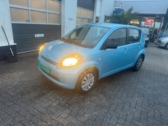 Daihatsu Sirion 2 - 1.0-12V Trend