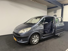 Peugeot 1007 - 1.4 Gentry