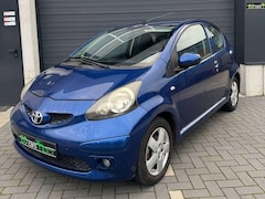 Toyota Aygo - 1.0-12V Sport Airco nieuwe APK