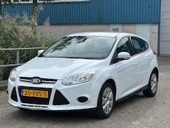 Ford Focus - 1.0 EcoBoost Trend 1e Eigenaar 76.500 KM NAP Airco APK