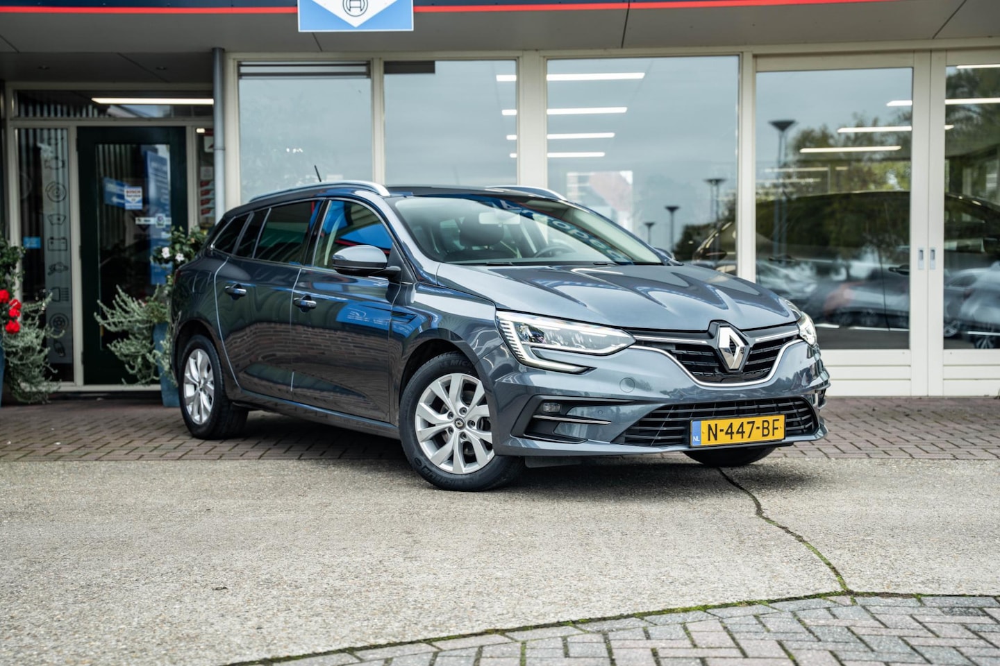 Renault Mégane Estate - 1.0 TCe Zen 1.0 TCe Zen - AutoWereld.nl