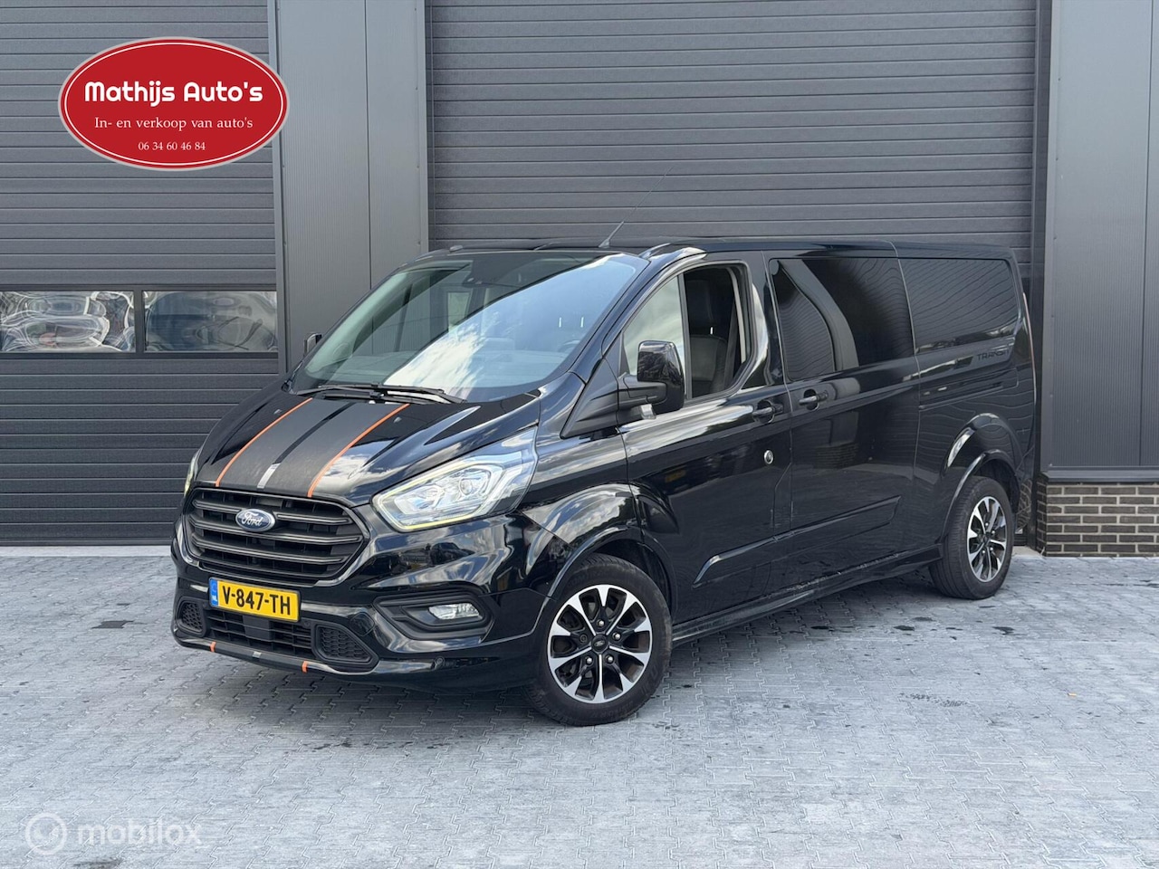 Ford Transit Custom - 320 2.0 TDCI L2H1 Limited Dubbelcabine 2x schuifdeur! Vol optie! - AutoWereld.nl