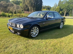 Jaguar XJ - 4.2 V8, optisch/techn. izgst, nwe APK, nu 19.500