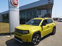 Fiat Grande Panda - La Prima 11 kW 44 kWh | Op voorraad | Full Option | Winter pack | Camera |