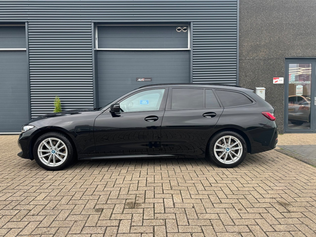 BMW 3-serie Touring - 320e 320e - AutoWereld.nl