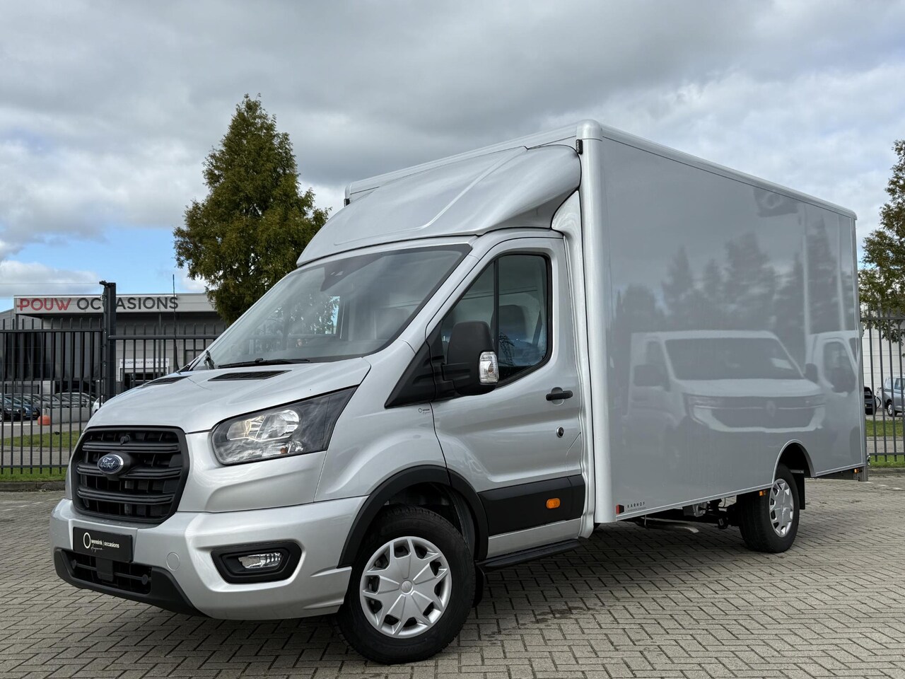 Ford Transit - 350 2.0 TDCI | L4 H1 | TREND SKELETAL | KARHOF GESLOTEN BAK INCL. OVERLOOP KLEP | UIT VOOR - AutoWereld.nl