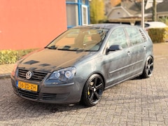 Volkswagen Polo - 1.4-16V Optive