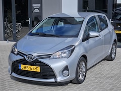 Toyota Yaris - 1.3 VVT-i Edition-S Camera Stoelvw LM15