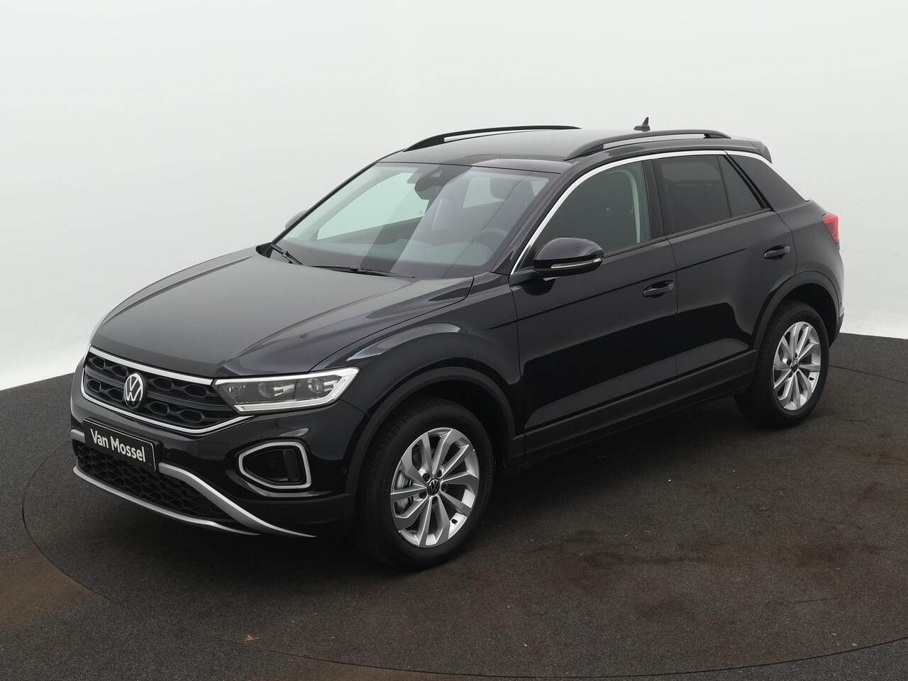 Volkswagen T-Roc - 1.5 TSI Life Edition 150PK | Automaat | Multimedia Pakket | Achteruitrijcamera | Privacy G - AutoWereld.nl