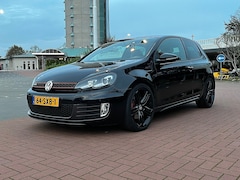 Volkswagen Golf - 2.0 GTI DSG-7