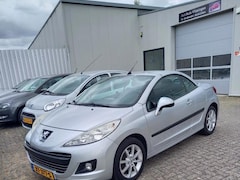 Peugeot 207 CC - cabriolet Cabriolet 1.6 VTi Griffe