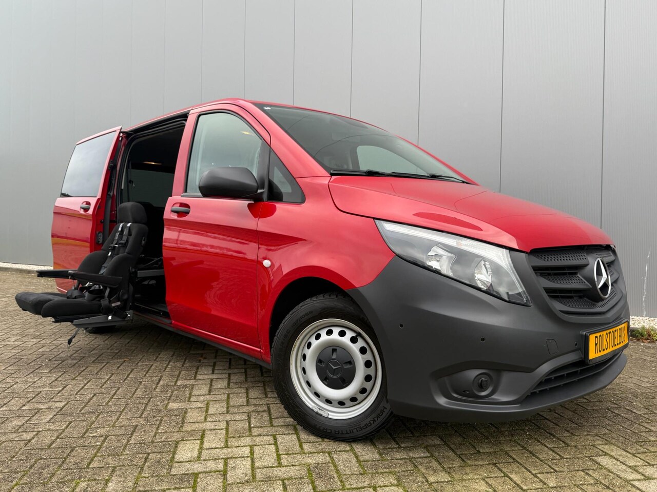 Mercedes-Benz Vito Tourer - 2020 Luxe rolstoelbus (Airco) Automaat - AutoWereld.nl