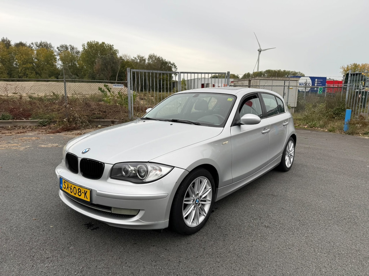BMW 1-serie - 116i Corporate ZO INGERUILD ZO WEG PRIJSJE - AutoWereld.nl