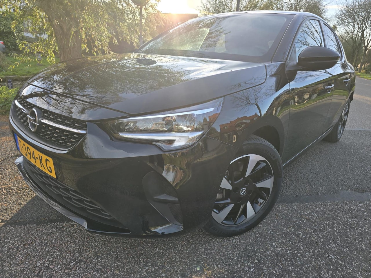 Opel Corsa-e - Level 3 50 kWh fase 3//Nav/ Clima/1e eig./SOH94% - AutoWereld.nl
