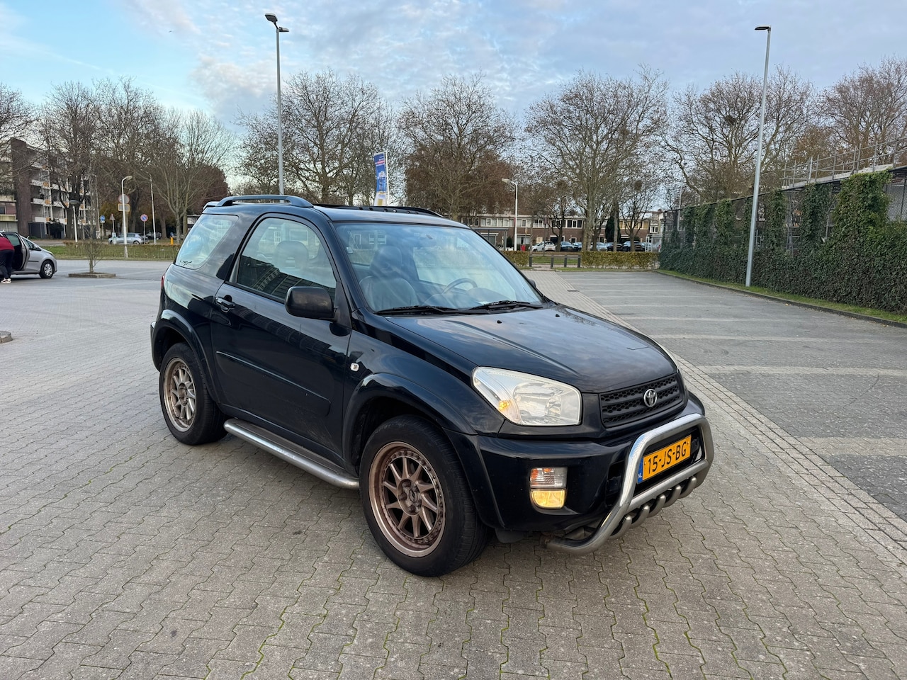 Toyota RAV4 - 2.0-16V VVT-i Sol. Automaat - AutoWereld.nl