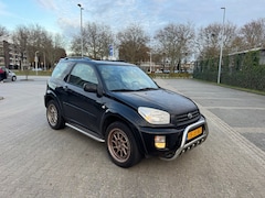 Toyota RAV4 - 2.0-16V VVT-i Sol. Automaat