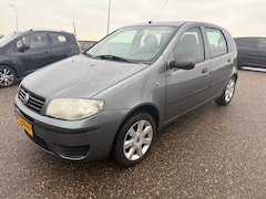 Fiat Punto - 1.2 Young Airco Velg 2Eigenaar Elek.pakket Nieuwe APK