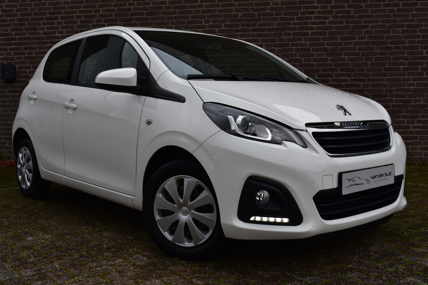 Peugeot 108 - 1.0 e-VTi Active NL auto, Airco, Bluetooth - AutoWereld.nl