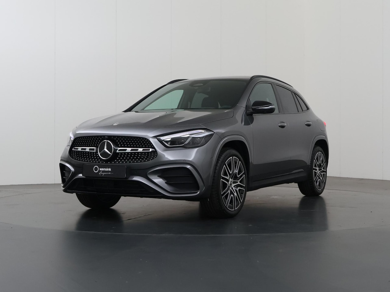 Mercedes-Benz GLA-Klasse - 250 e 140 Years Edition - AutoWereld.nl