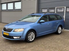 Skoda Octavia Combi - 1.2 TSI Greentech Ambition Businessline NAVI - CLIMA - NWE APK - TREKHAAK