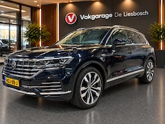 Volkswagen Touareg - 3.0 TSi eHybrid 4MOTION R/pano/leer/trekhaak/luchtvering/360camera/