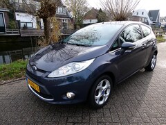 Ford Fiesta - 1.4 Titanium 2e eigenaar 97pk 3-deurs Airco Trekhaak