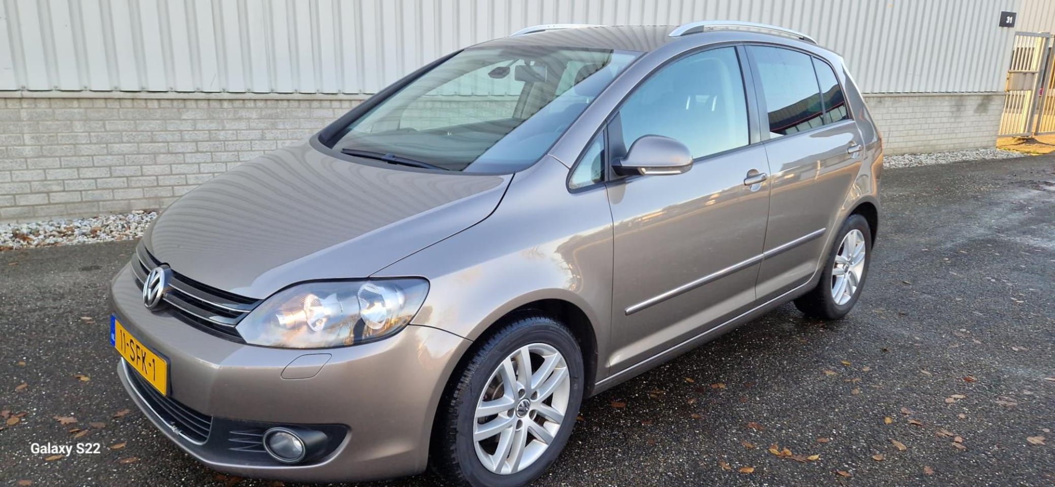 Volkswagen Golf Plus - 1.2 TSI Highline BlueMotion 1.2 TSI Highline BlueMotion - AutoWereld.nl