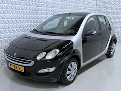 Smart Forfour - 1.1 pulse Airco + Carkit + Elektrische ramen + Radio/Cd