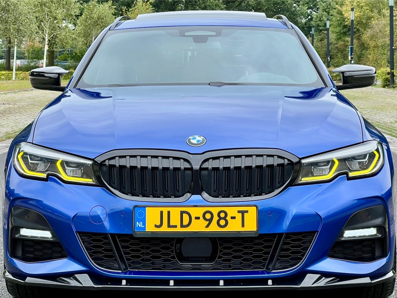 BMW 3-serie Touring - 330e xDrive M PAKKET/HUD/LASER/PANO 2021 RIJK UITGERUST - AutoWereld.nl