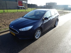 Ford Focus Wagon - 1.0 Trend Edition