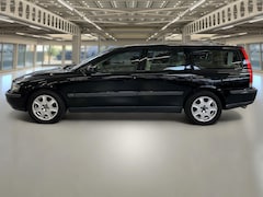 Volvo V70 - 2.3 T-5 Comfort Line Altijd 20 v70's op voorraad, Garantie, Incl. BTW, leder, automaat