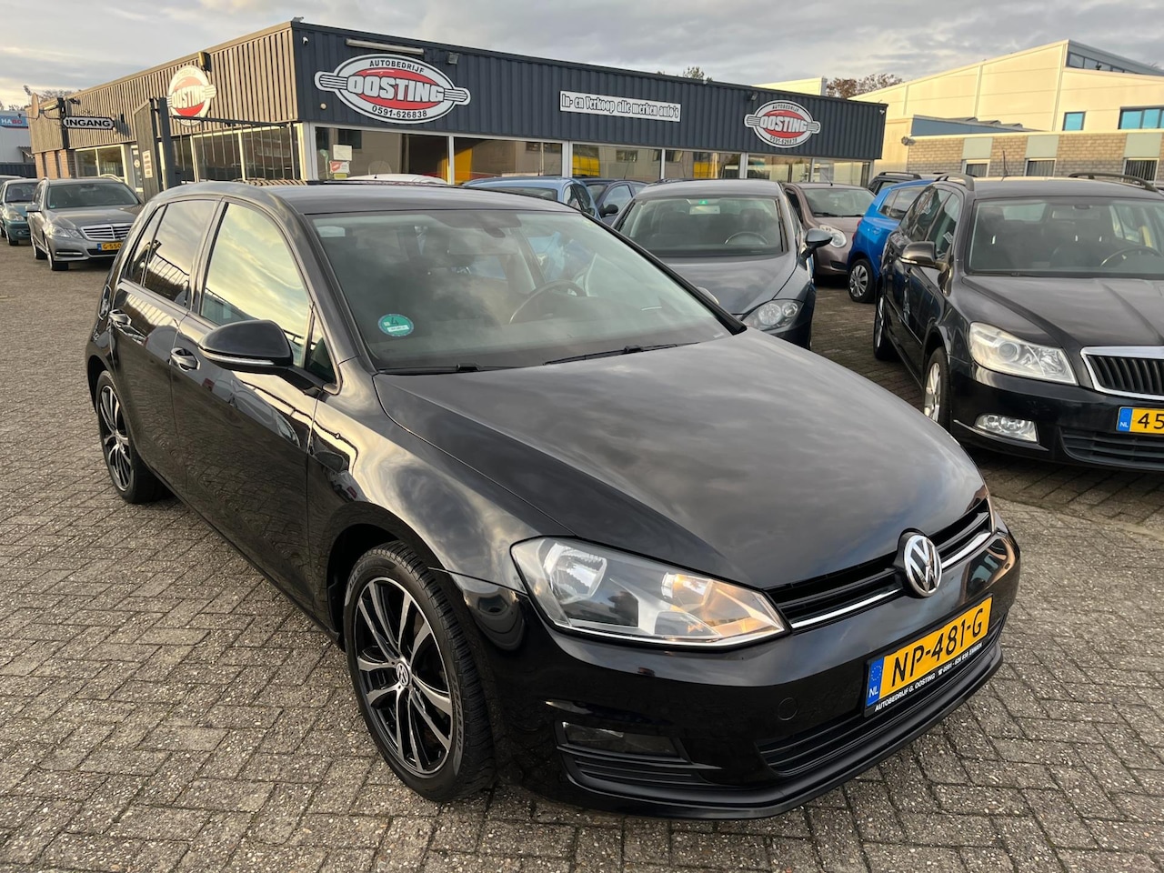 Volkswagen Golf - 1.2 TSI Connected Series(st-bekr,clima,5drs,cruise,bj16,7999,-) - AutoWereld.nl