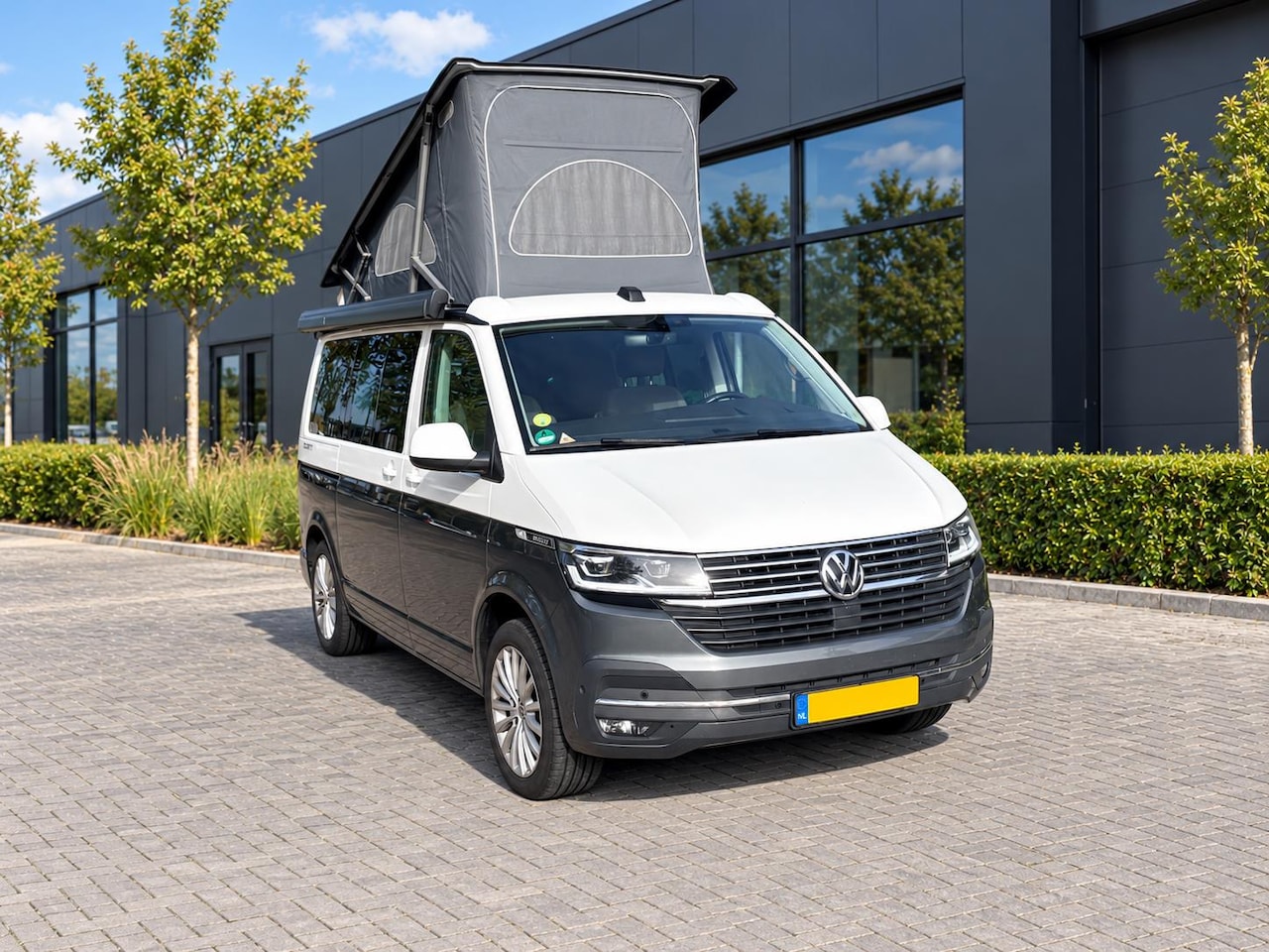 Volkswagen Transporter California - Ocean I DSG I 83.000 km - AutoWereld.nl