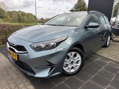 Kia Cee'd Sportswagon - Ceed 1.5 T-GDi DynamicLine , Afneembare trekhaak, Eerste Eigenaar, Apple Carplay/Android A