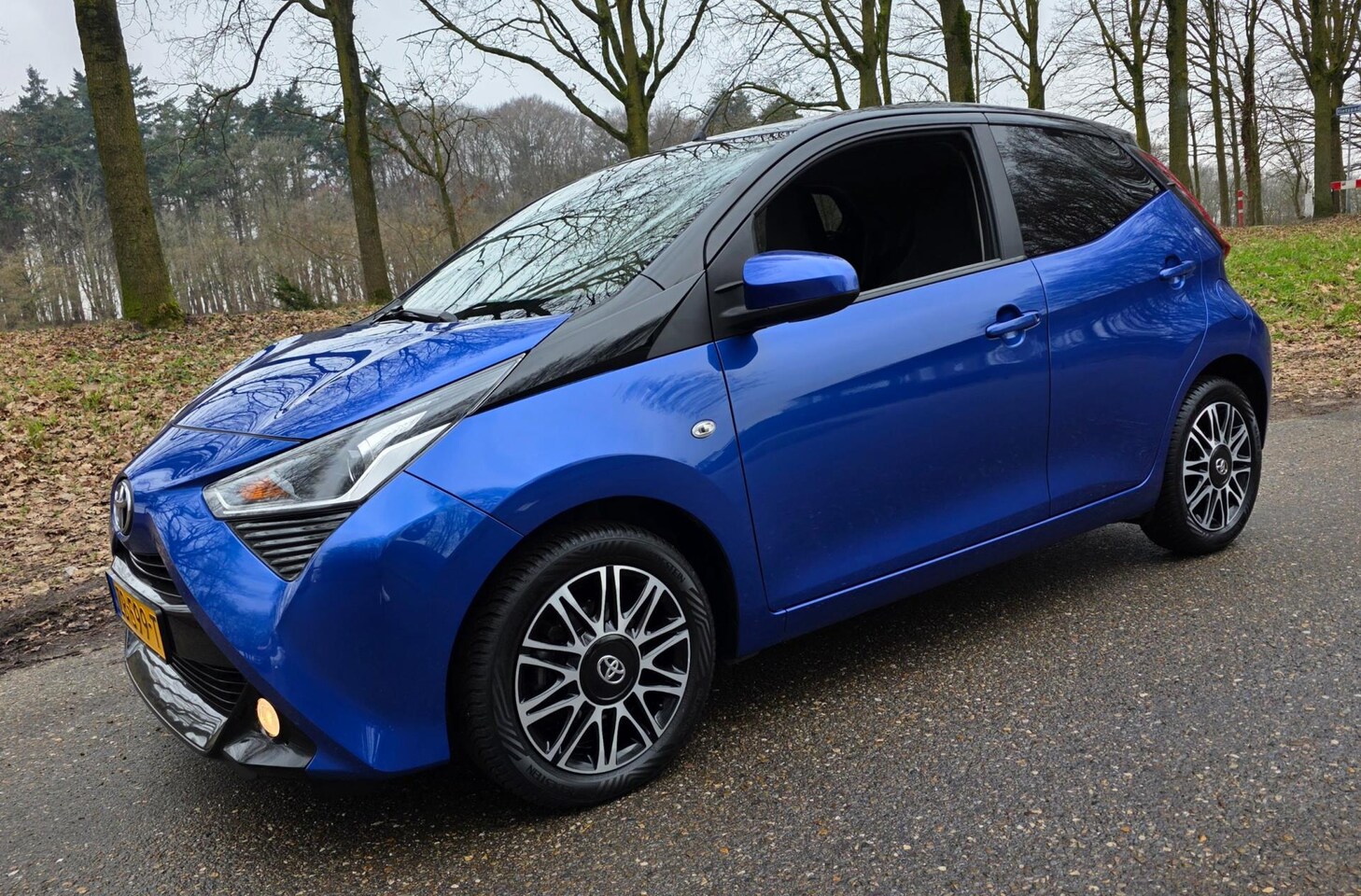 Toyota Aygo - 1.0 VVT-i X-Clusiv NL Auto ! 1e Eigenaar ! - AutoWereld.nl