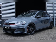Volkswagen Golf - 2.0 TSI GTI TCR|Akra|ACC|Pano|Keyless|LED