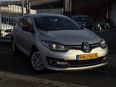 Renault Mégane - 1.2 TCe Limited | Navigatie | 16” LMV | Cruise control | Airco |