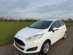 Ford Fiesta - 1.0 Style Ultimate Navi / Clima / Pdc