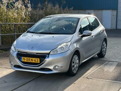 Peugeot 208 - 1.6 VTi Allure Automaat Clima PDC LM velgen 91.800 KM NAP