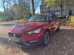 SEAT Leon Sportstourer - 1.5 eTSI FR Business Intense, lage km-stand
