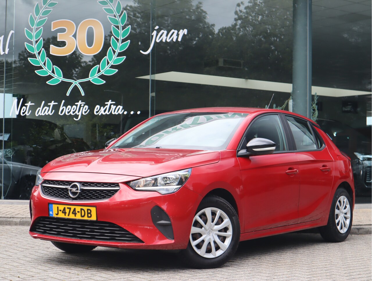 Opel Corsa - Edition Airco / Elekramen / Cruise / BTW auto / Distributie recentelijk vervangen / 2 jaar - AutoWereld.nl